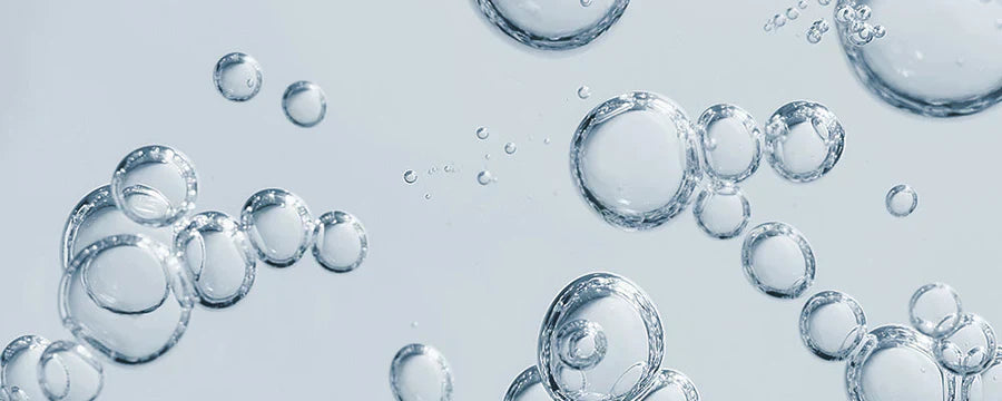 Hyaluronsäure – was sie ist und wie sie deine Haut unterstützt